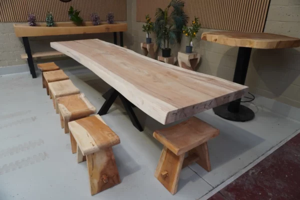 Table en bois de suar massif - L350cm L84/95cm – Image 15