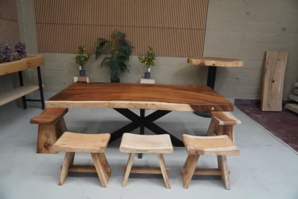 Table en bois de suar massif - L200cm L96/100cm – Image 13