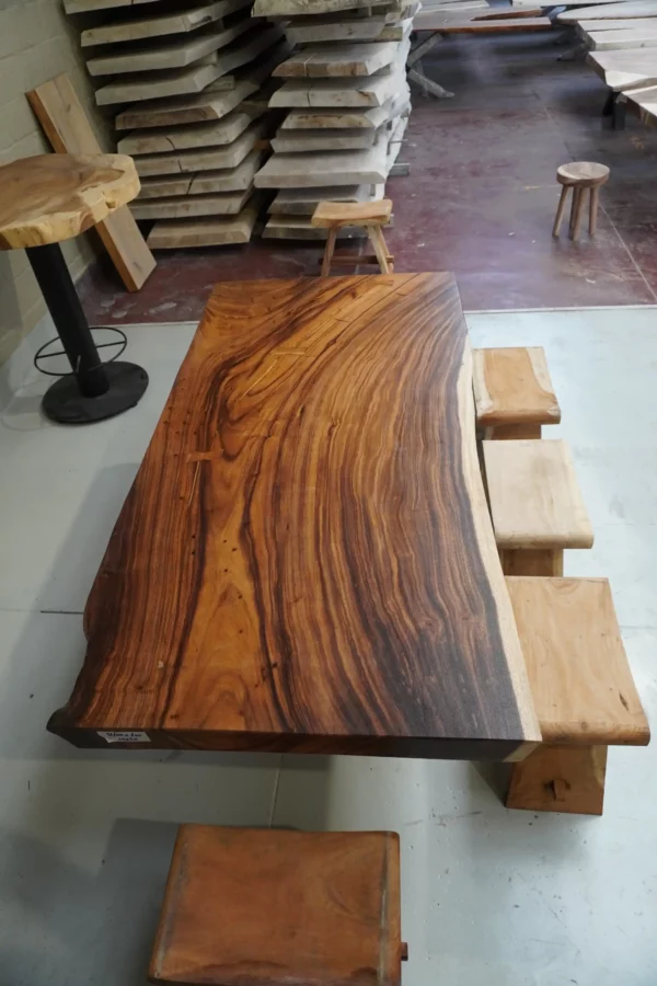 Table en bois de suar massif - L200cm L96/100cm – Image 16