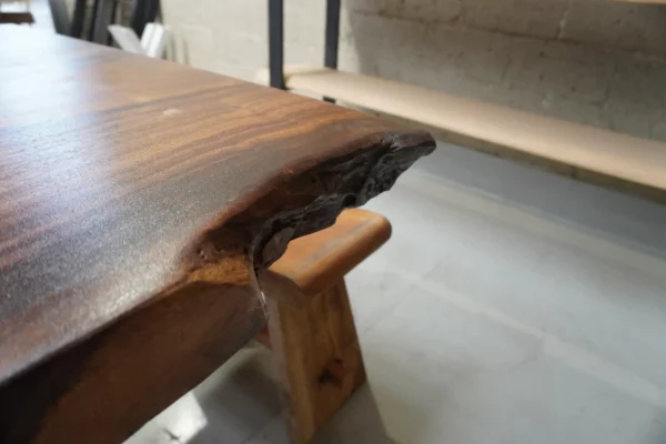 Table en bois de suar massif - L200cm L96/100cm – Image 17