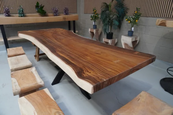 Table en bois de suar massif - L250cm W90/100cm – Image 5
