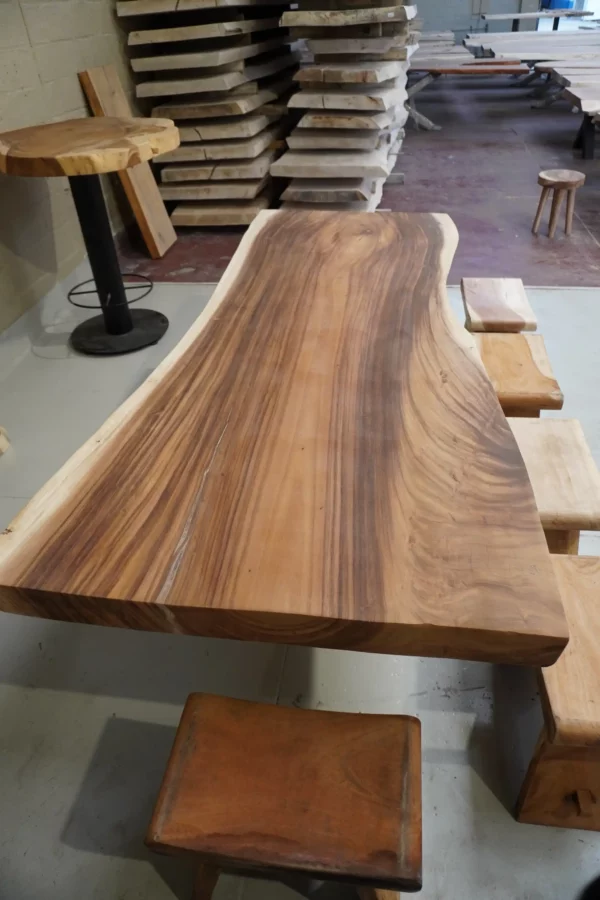 Table en bois de suar massif - L240cm L93/105cm – Image 11