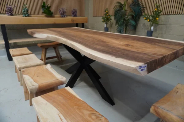 Table en bois de suar massif - L240cm L93/105cm – Image 17